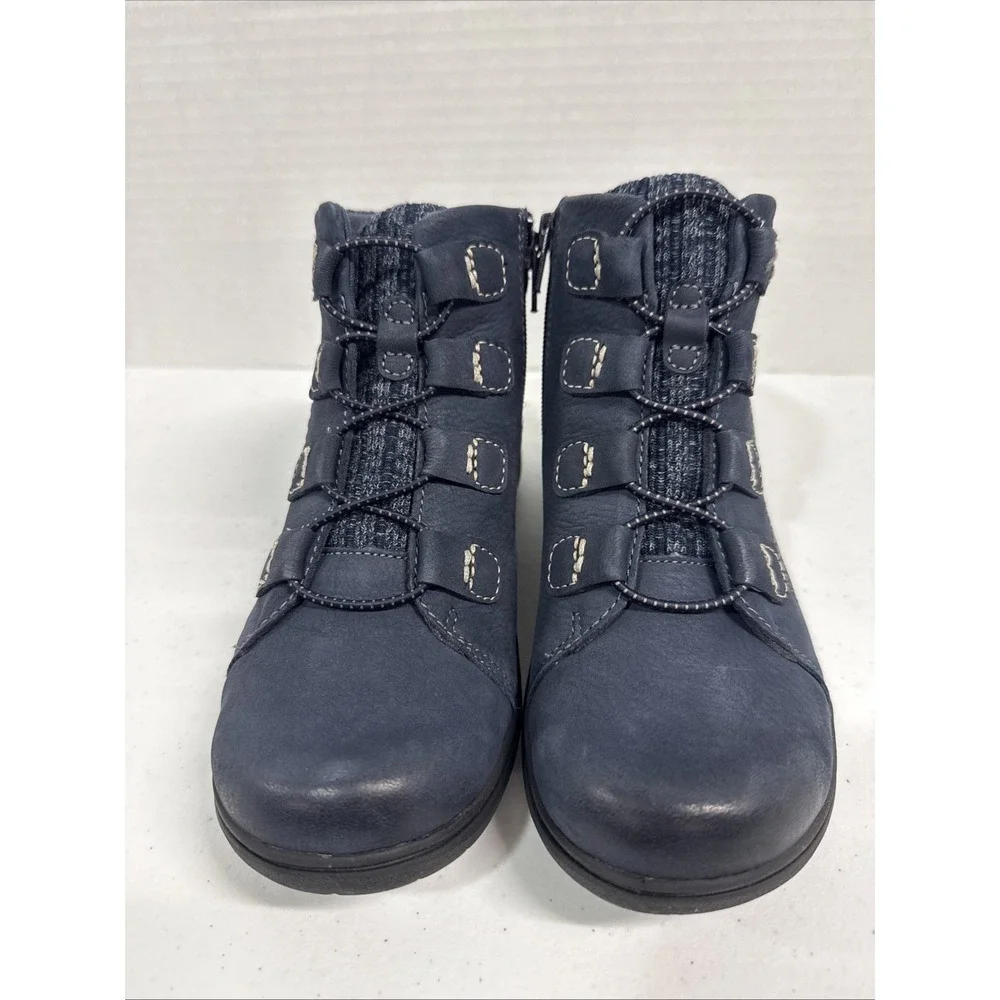 Clarks Carleigh Jade Womens Navy Leather Zip Up Ankle Boots Booties Sz 6.5